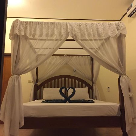 Warung Pantai Bungalows Amed Esterno foto