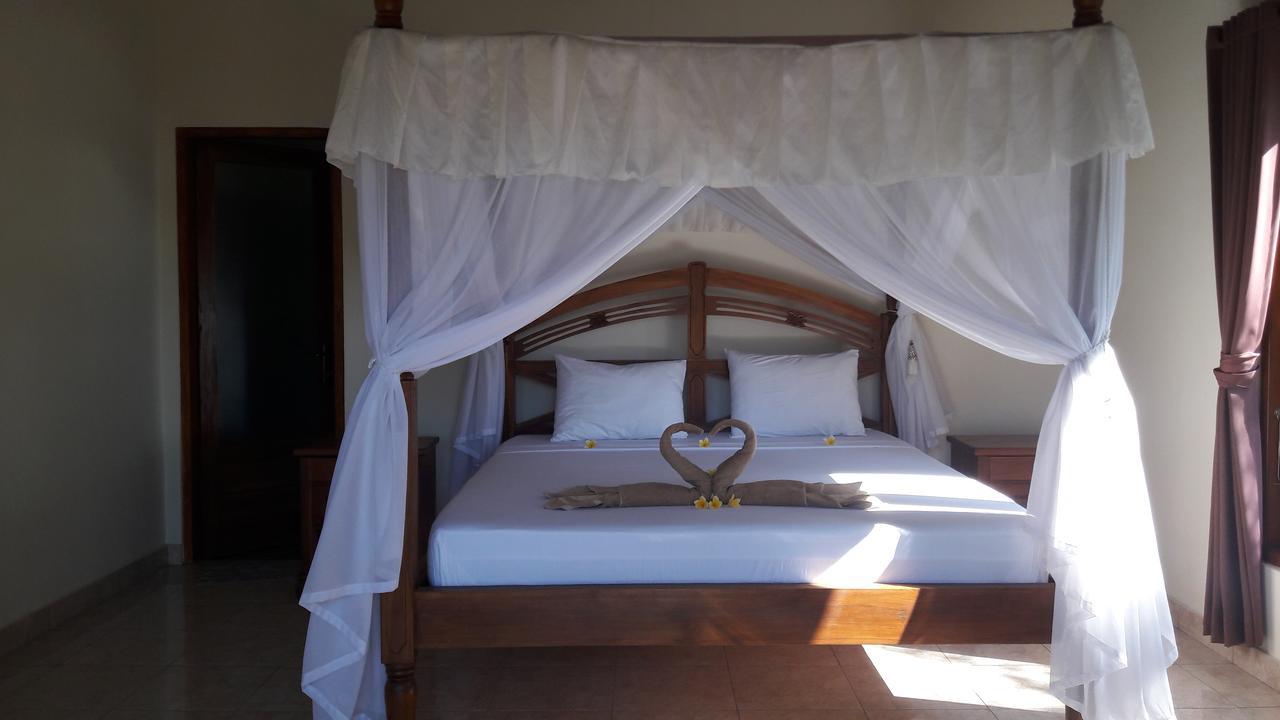 Warung Pantai Bungalows Amed Esterno foto